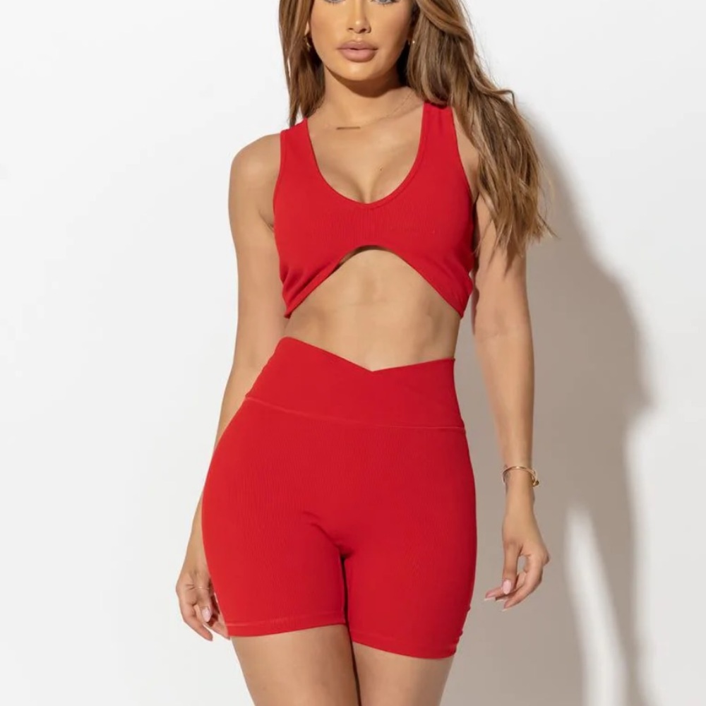 Agent84 essential rib midi model short